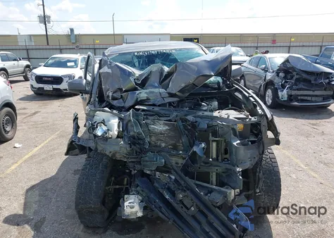 2020 Toyota Tacoma Sr V6 from USA, damaged, VIN 5TFCZ5AN7LX236439